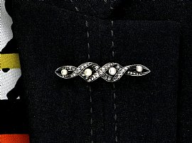 Victorian Pearl Brooch Wearing