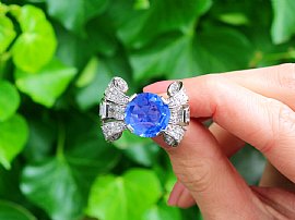 Blue sapphire cocktail ring