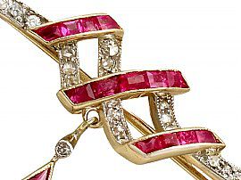 Gold Victorian Ruby Brooch Close Up