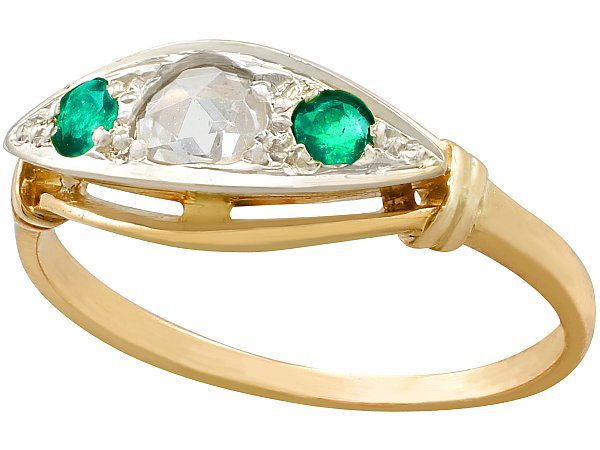 1930s Emerald and Diamond Dress Ring 