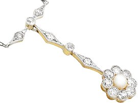 Pearl and Diamond Necklace in Yellow Gold