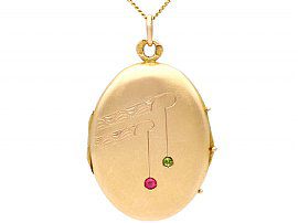 Antique Russian Locket in Yellow Gold 