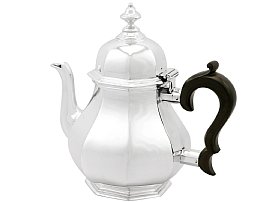 Edward Barnard and Sons Silver Teapot