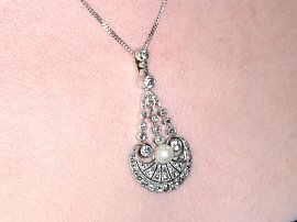 Pearl & Diamond Pendant Necklace Wearing Neck