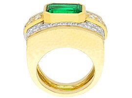 vintage cocktail ring emerald and diamond