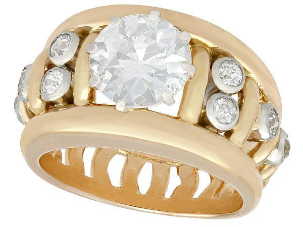French Diamond and Gold Ring
