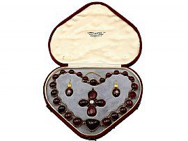 boxed garnet jewellery set victorian