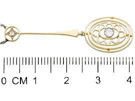 Antique Pendant Necklace with Diamonds 