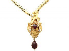 3.06 ct Garnet and 0.13 ct Diamond, 21 ct Yellow Gold Snake Necklace - Antique Victorian Circa 1890