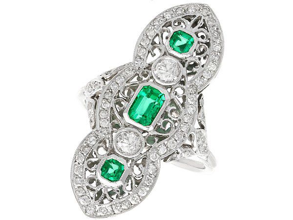 1920s Emerald and Diamond Ring