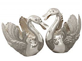 Silver Swan Centrepiece