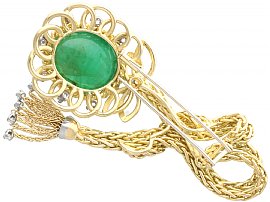 Cabochon Emerald Brooch in Gold