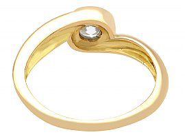 Solitaire Twist Ring