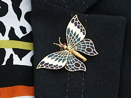 Vintage Butterfly Brooch Movable Wings