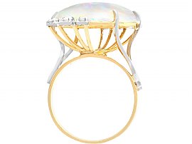 Oval Cabochon Opal Ring Gold 