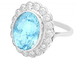 Oval cut aquamarine dress ring details