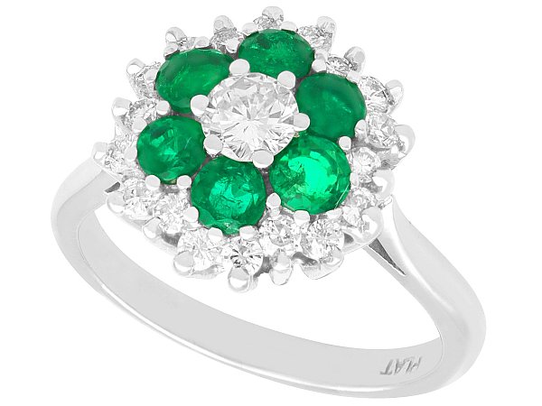 Vintage Emerald Flower Ring with Diamonds