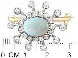 Antique Opal Brooch in Yellow Gold 