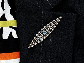 Aquamarine Pearl Diamond Brooch Wearing 