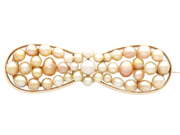 Antique Pearl Brooch in Gold