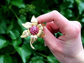 Burmese Ruby and Gold Brooch Outside
