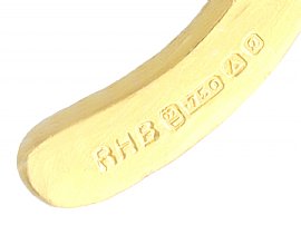 VBurmese Ruby and Gold Brooch Hallmarks