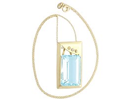 Aquamarine and Diamond Pendant in 14k Yellow Gold For Sale