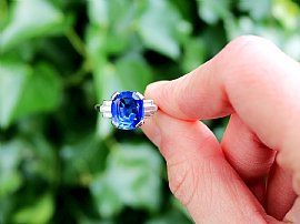 Sapphire Ring Vintage 