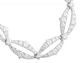 Vintage Diamond Necklace in White GoldStephen Webster Necklace with Diamonds