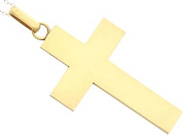 Antique Cross Pendant Gold