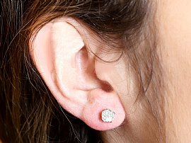 Round Diamond Stud Earrings UK 