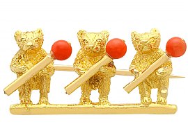 0.28 ct Coral and 18 ct Yellow Gold Teddy Bear Brooch - Antique Circa 1900