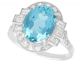 Platinum Aquamarine Ring with Diamonds