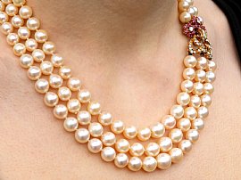 Vintage Pearl Necklace Being Worn