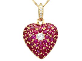 2.80ct Ruby and 0.28ct Diamond, 18ct Yellow Gold Heart Pendant Locket - Antique Circa 1900