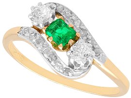 0.28 ct Emerald and 0.45 ct Diamond, 14 ct Yellow Gold Twist Ring - Vintage Circa 1970