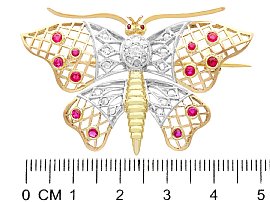 Butterfly brooch measurement