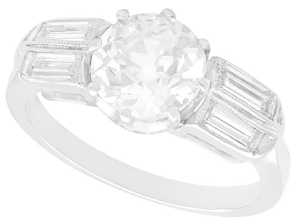 Solitaire Diamond Ring with Baguettes 