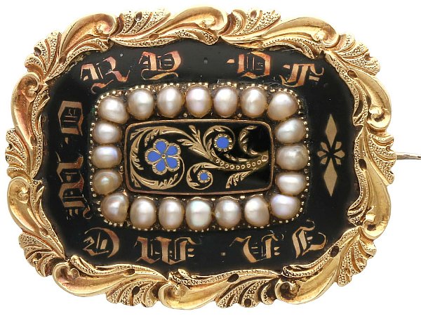 Mourning Brooch with Pearls