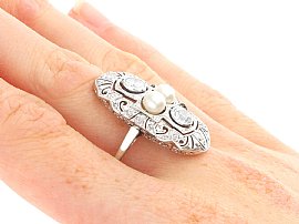 Close Up 1920s Pearl Ring in White Gold