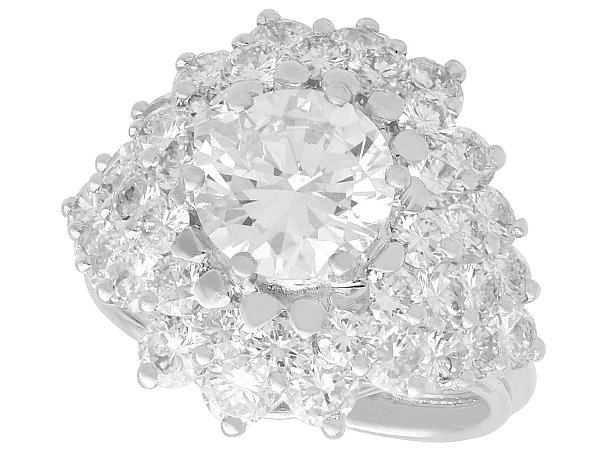 White Gold Cluster Diamond Ring