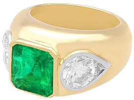 Emerald and Diamond Dress Ring in Yellow Gold 
