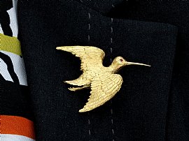 Vintage Bird Brooch in Gold Wearing
