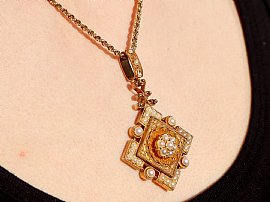 Pendentif Ancien Monogramme Avec Perles - Bijou Antique Perle - Occasion