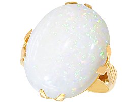 Vintage 13.50ct Opal and 20ct Yellow Gold Ring