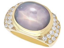 Vintage 17.50ct Star Sapphire and Diamond Ring in Yellow Gold