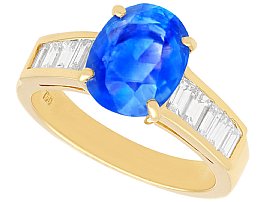 Vintage Unheated 3.52ct Ceylon Sapphire Ring with Diamonds in Yellow Gold