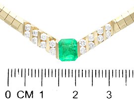 Emerald Necklace Gold Vintage