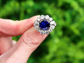 Vintage Madagascar Blue Sapphire Ring UK