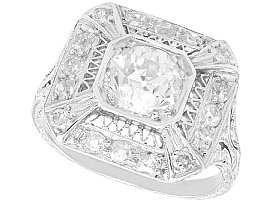 1930s 1.80ct Diamond Dress Ring in Platinum